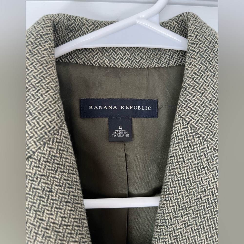 Blazer - Picture 6 of 6